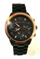 MICHAEL KORS NEGRO - DORADO